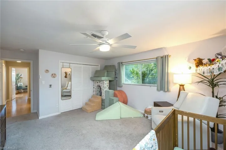 216 Willoughby Dr, Naples, Florida 34110