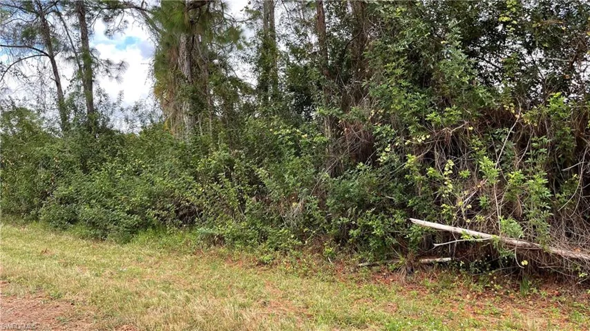 151 Andalucia AVE S, LEHIGH ACRES FL 33974