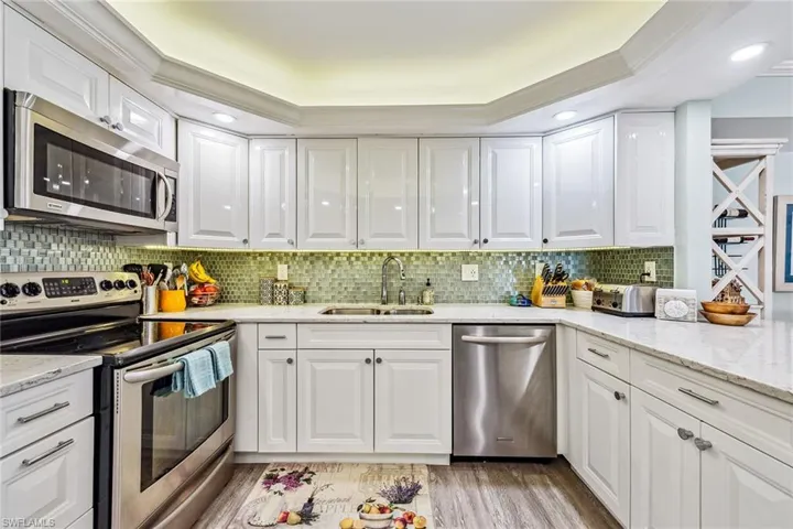 3399 Gulf Shore Blvd N # 611, Naples Fl 34103