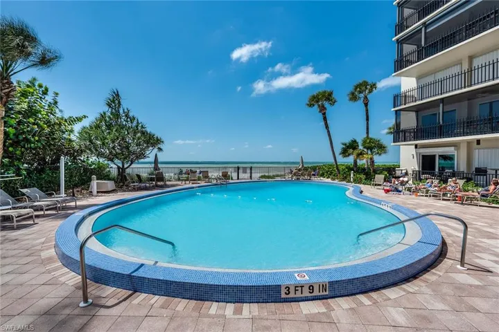 3399 Gulf Shore Blvd N # 611, Naples Fl 34103