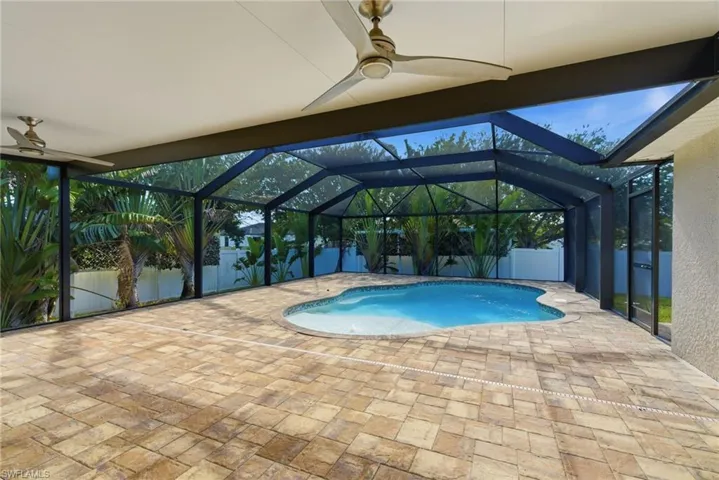317 Sw 25th Ave, Cape Coral, Florida 33991