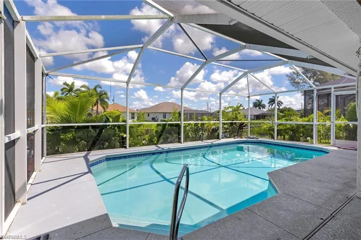 2101 Sw 29th Ter, Cape Coral, Florida 33914
