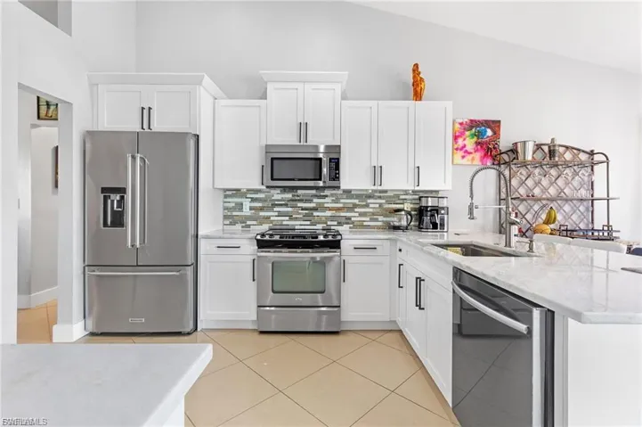 2101 Sw 29th Ter, Cape Coral, Florida 33914