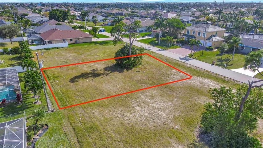 1811 SW 43rd ST, CAPE CORAL FL 33914