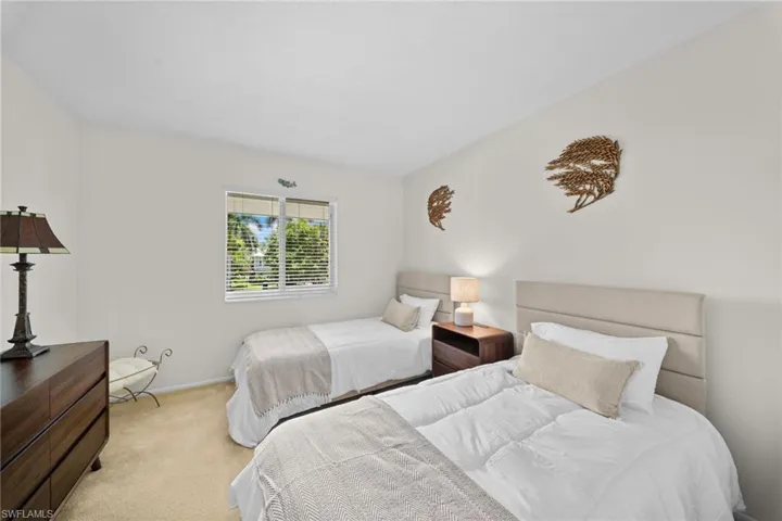 468 12th Ave S 468, Naples, Florida 34102
