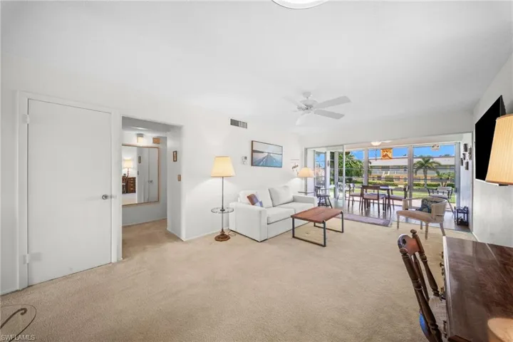 468 12th Ave S 468, Naples, Florida 34102