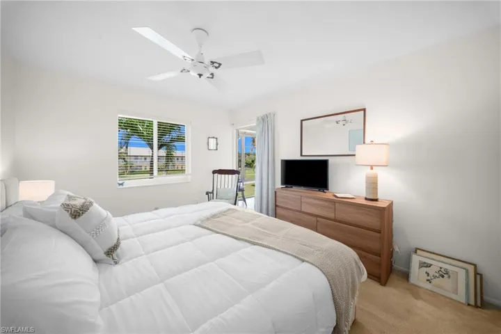 468 12th Ave S 468, Naples, Florida 34102