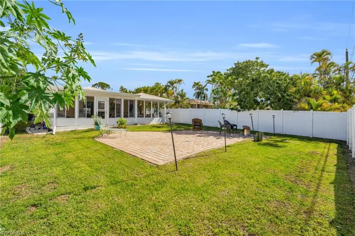 832 92nd Ave N, Naples Fl 34108