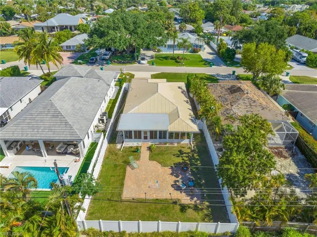 832 92nd Ave N, Naples Fl 34108