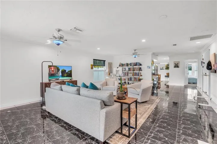 832 92nd Ave N, Naples Fl 34108