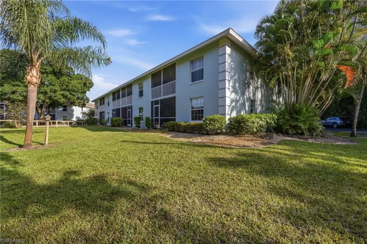 5737 Whitaker Rd C101, Naples, Florida 34112