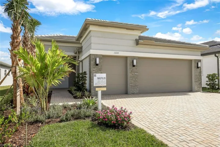 12218  Bonnet  DR, Naples, FL 34120
