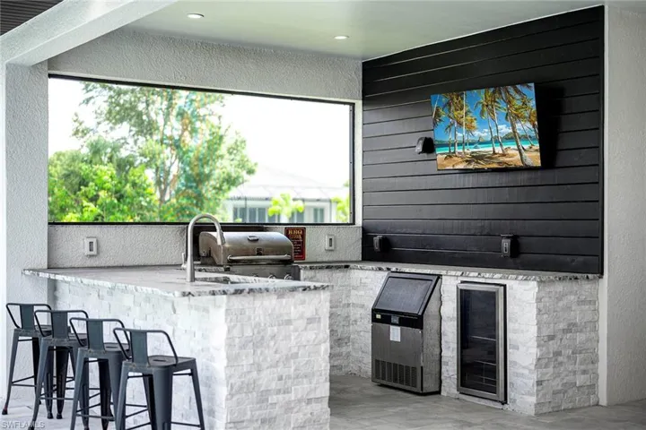 231 Gleason Pkwy, Cape Coral, Florida 33914