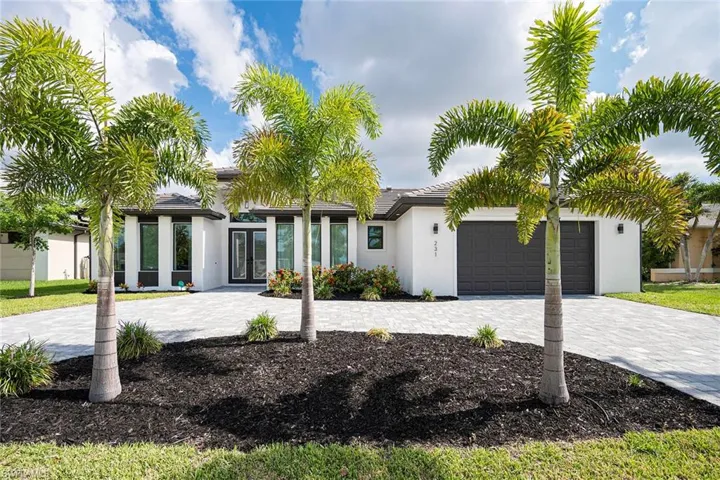 231 Gleason Pkwy, Cape Coral, Florida 33914