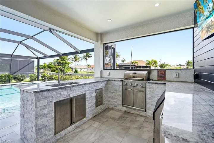 231 Gleason Pkwy, Cape Coral, Florida 33914