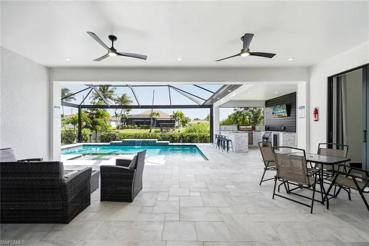 231 Gleason Pkwy, Cape Coral, Florida 33914