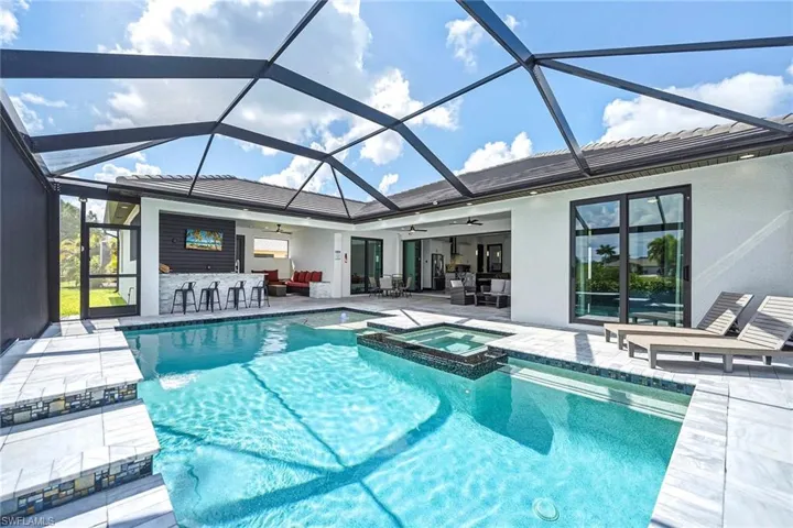 231 Gleason Pkwy, Cape Coral, Florida 33914