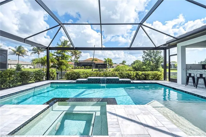 231 Gleason Pkwy, Cape Coral, Florida 33914