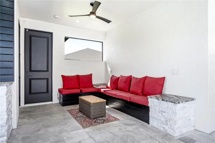 231 Gleason Pkwy, Cape Coral, Florida 33914