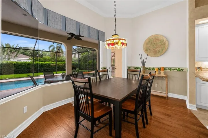 2027 Castle Garden Ln, Naples, Florida 34110