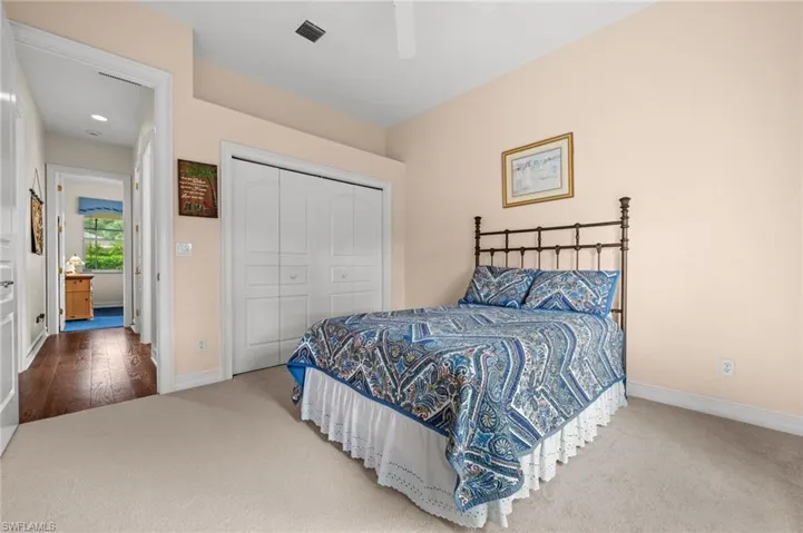 2027 Castle Garden Ln, Naples, Florida 34110