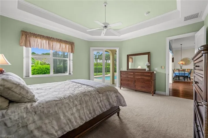 2027 Castle Garden Ln, Naples, Florida 34110
