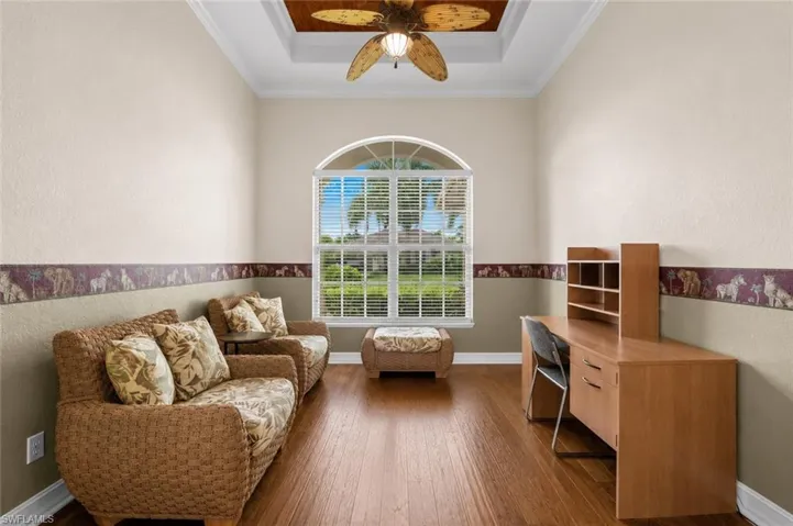 2027 Castle Garden Ln, Naples, Florida 34110