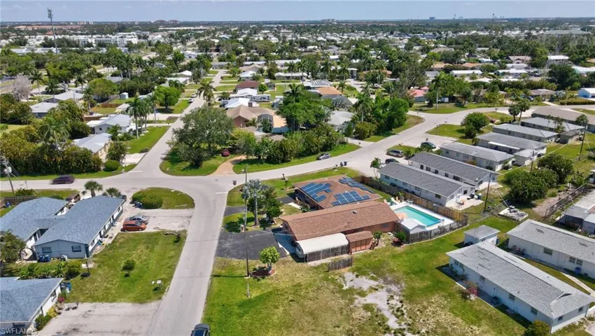 View of birds eye view of property