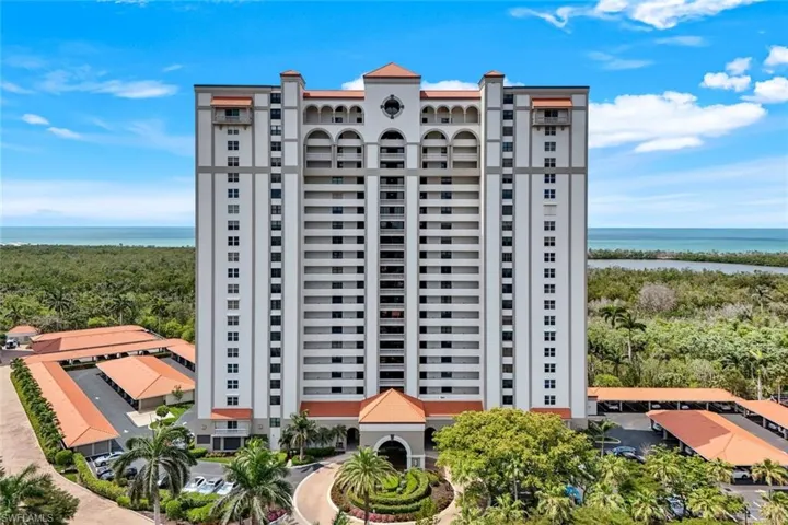 Luxury Tower Living at St Kitts