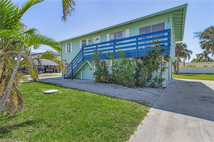 7431 Barrancas Ave, Bokeelia Fl 33922