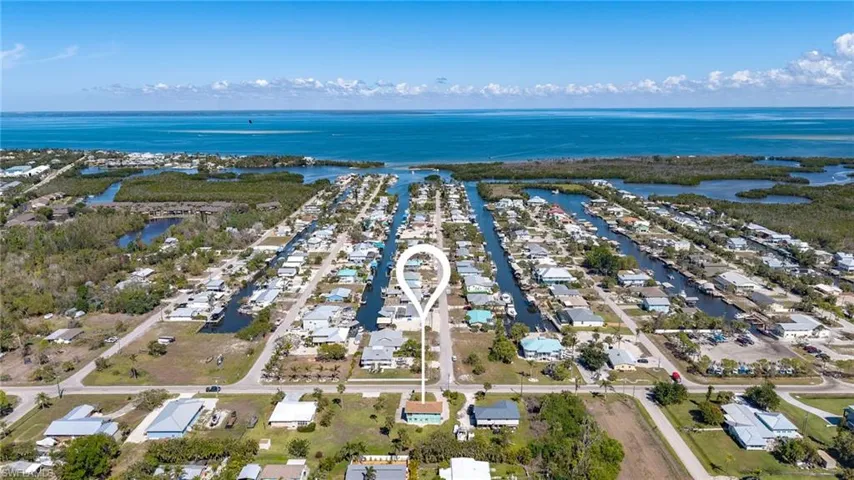 7431 Barrancas Ave, Bokeelia Fl 33922