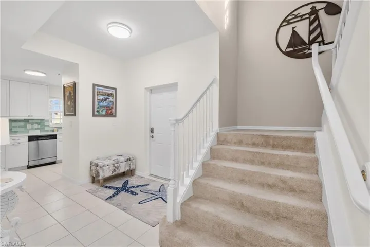 4510 Botanical Place Cir 107, Naples, Florida 34112