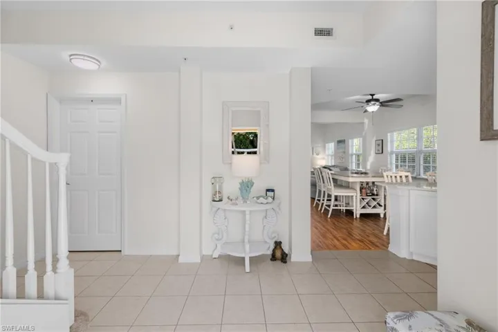 4510 Botanical Place Cir 107, Naples, Florida 34112