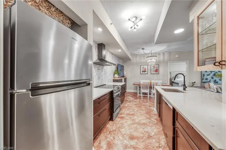 4630  Saint Croix  LN, Naples, FL 34109