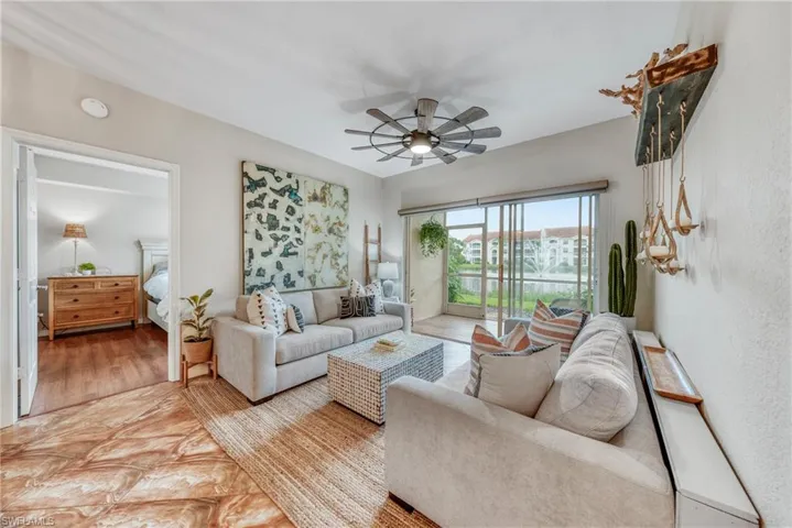 4630  Saint Croix  LN, Naples, FL 34109