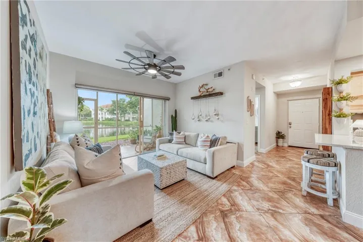 4630  Saint Croix  LN, Naples, FL 34109