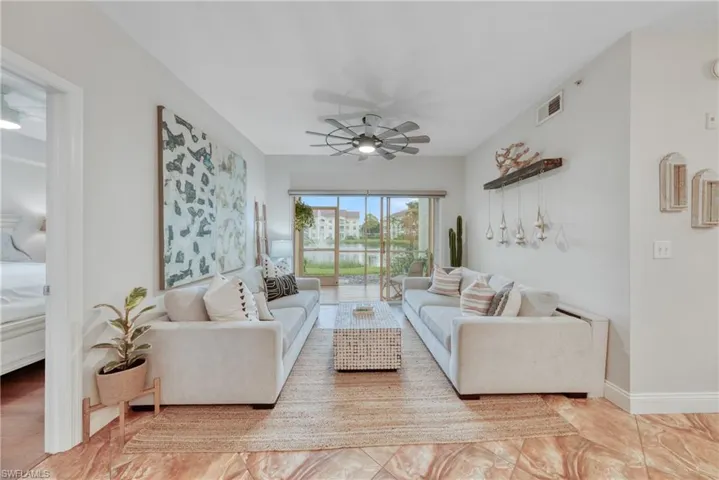 4630  Saint Croix  LN, Naples, FL 34109