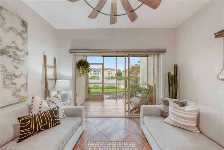 4630  Saint Croix  LN, Naples, FL 34109