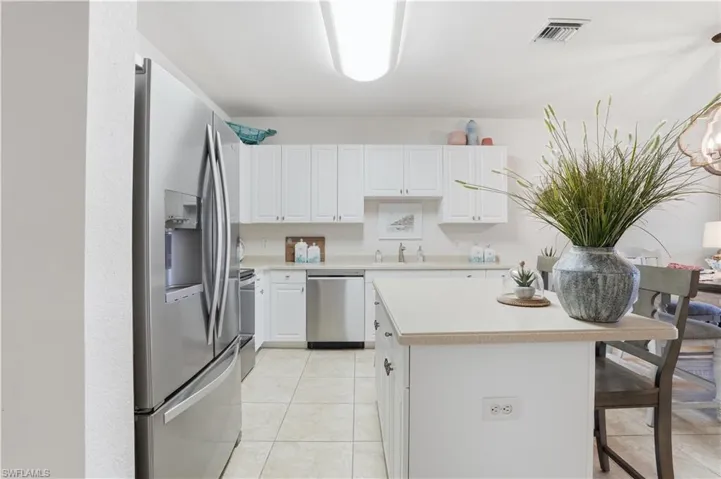 The large island is perfect for meal prep and for entertaining.