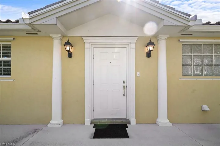 14610  Ferrara  CT, Bonita Springs, FL 34135
