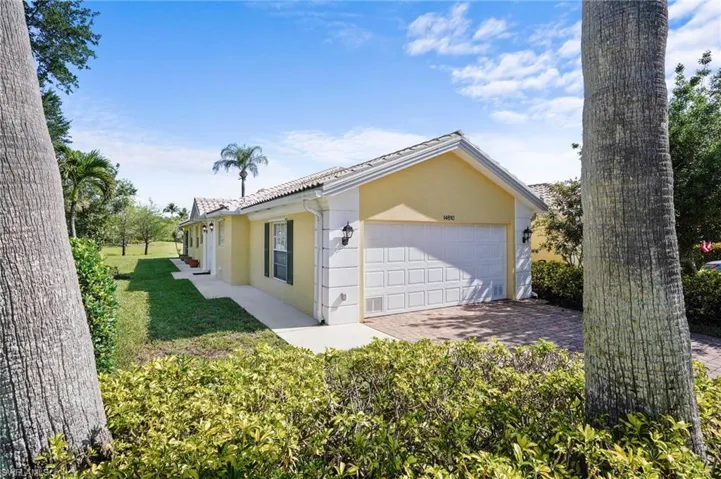 14610  Ferrara  CT, Bonita Springs, FL 34135