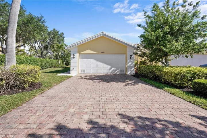 14610  Ferrara  CT, Bonita Springs, FL 34135