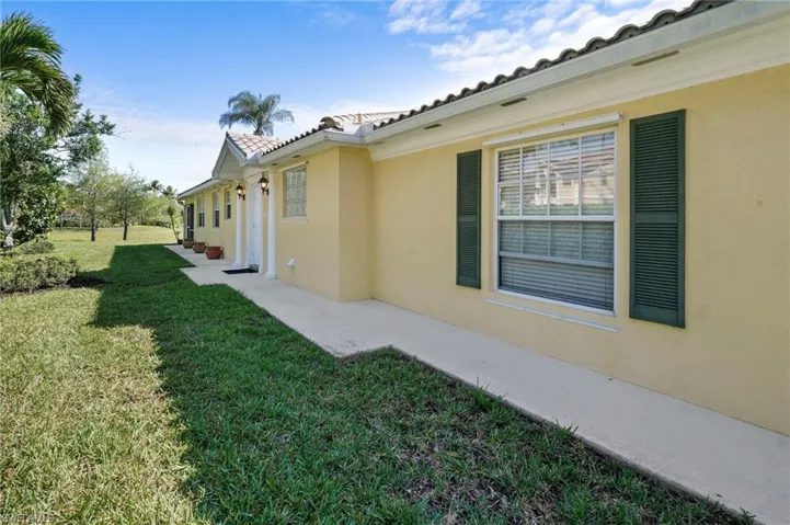 14610  Ferrara  CT, Bonita Springs, FL 34135
