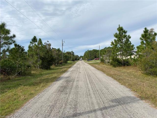 2910  45th W ST, Lehigh Acres, FL 33971