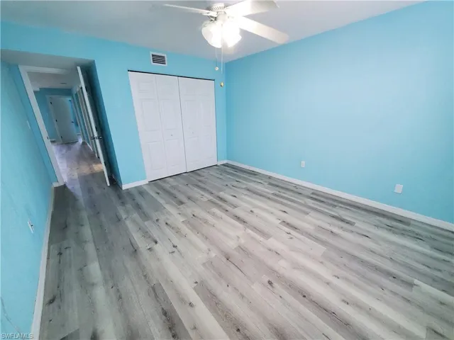 1055 Palm Ave 214, North Fort Myers, Florida 33903