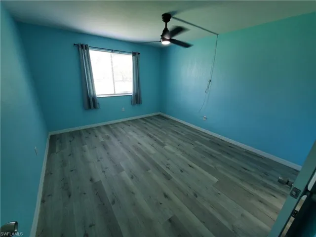1055 Palm Ave 214, North Fort Myers, Florida 33903