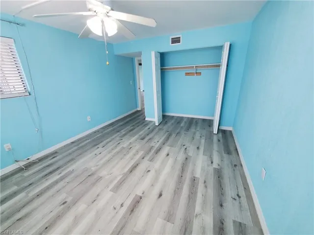 1055 Palm Ave 214, North Fort Myers, Florida 33903