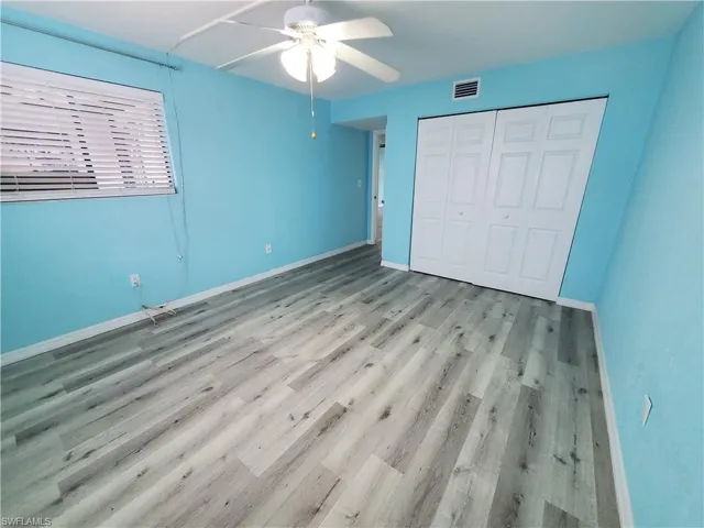 1055 Palm Ave 214, North Fort Myers, Florida 33903