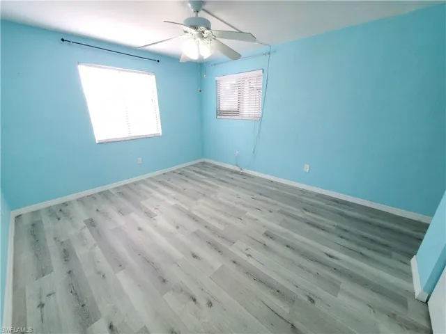 1055 Palm Ave 214, North Fort Myers, Florida 33903