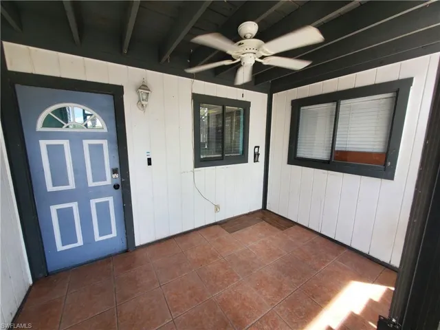 1055 Palm Ave 214, North Fort Myers, Florida 33903